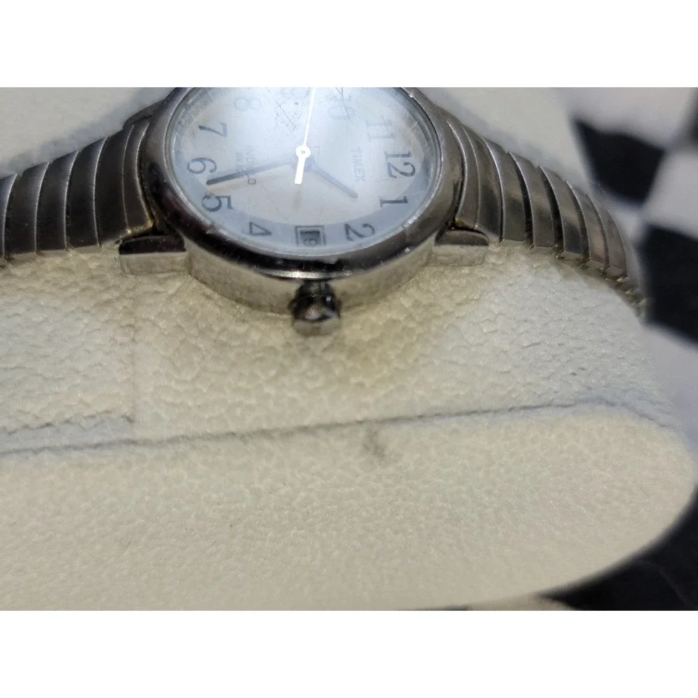 Timex Indiglo Watch Stainless Steel‎ Date | WR 30M | Dead Battery